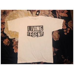 Living Legend Graphic Tee -Fashion Nova
